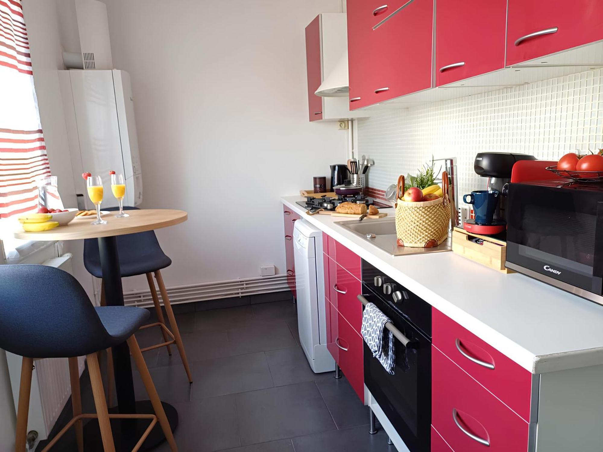 Apartment Proche Chu - 4 Couchages - Parking Gratuit - Local Velo *
